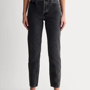 Everlane Women's Straight Leg Jeans in Charcoal